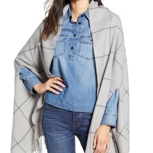 NWT Madewell Windowpane Cape Scarf - Ashen Grey